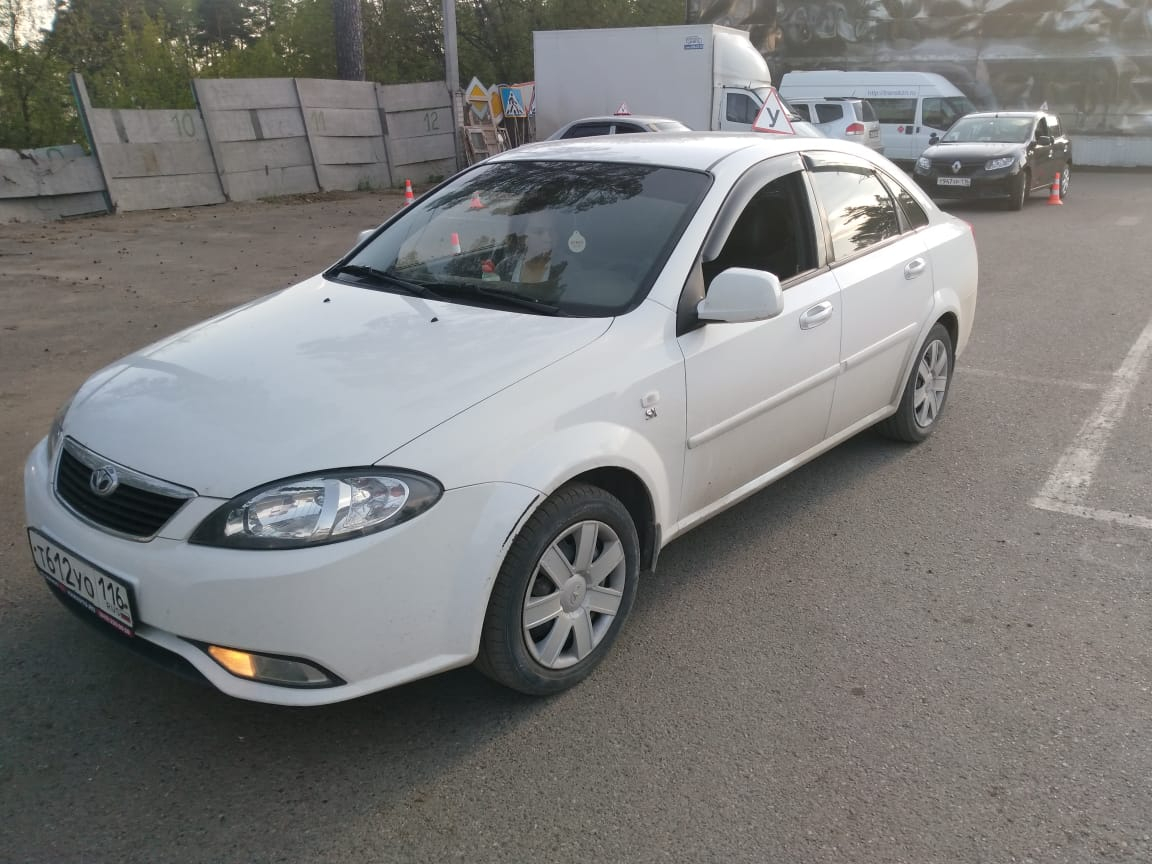 Фото автошколы Учебный центр За рулем